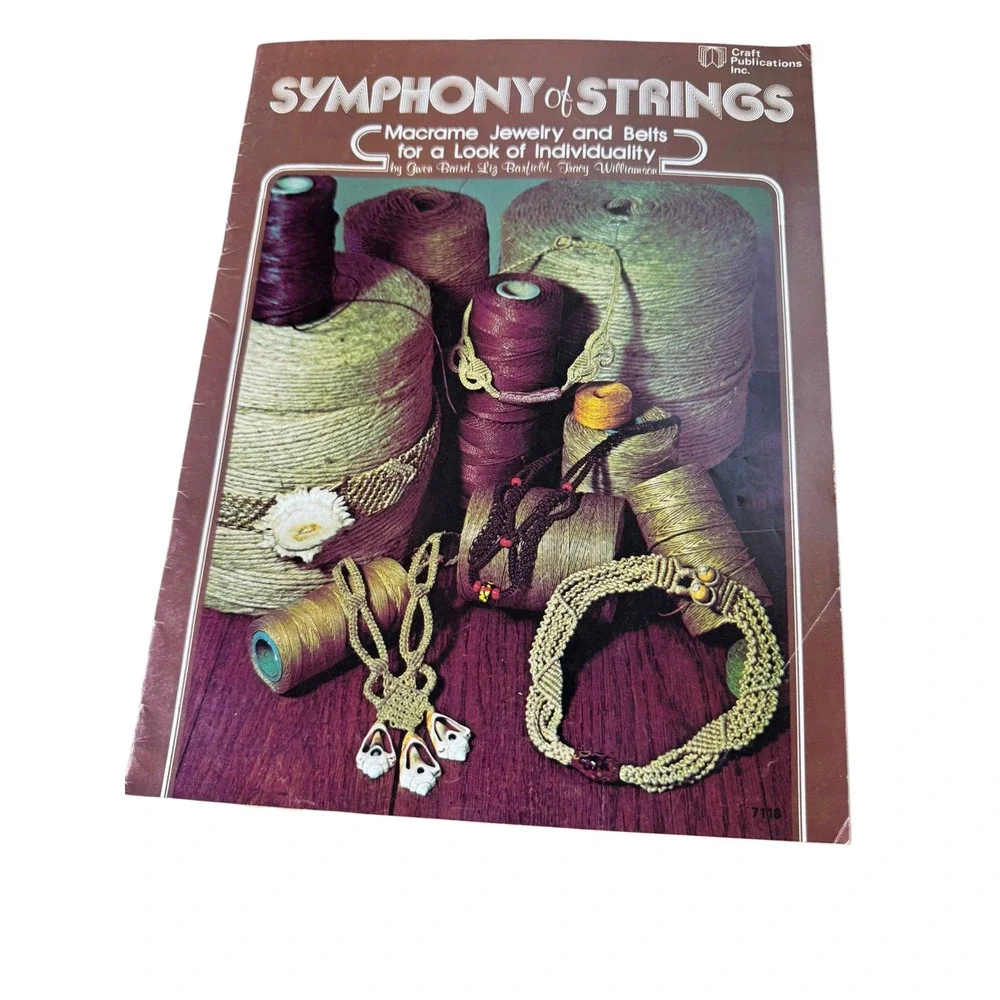 Lot of 8 Vintage Macrame Pattern Books 70s 80s Purses Jewelry Decor Retro Boho